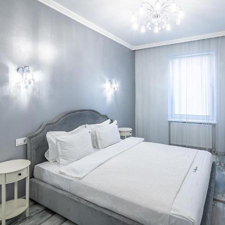 Romari Вічева 1 Lejlighed Lviv Eksteriør billede